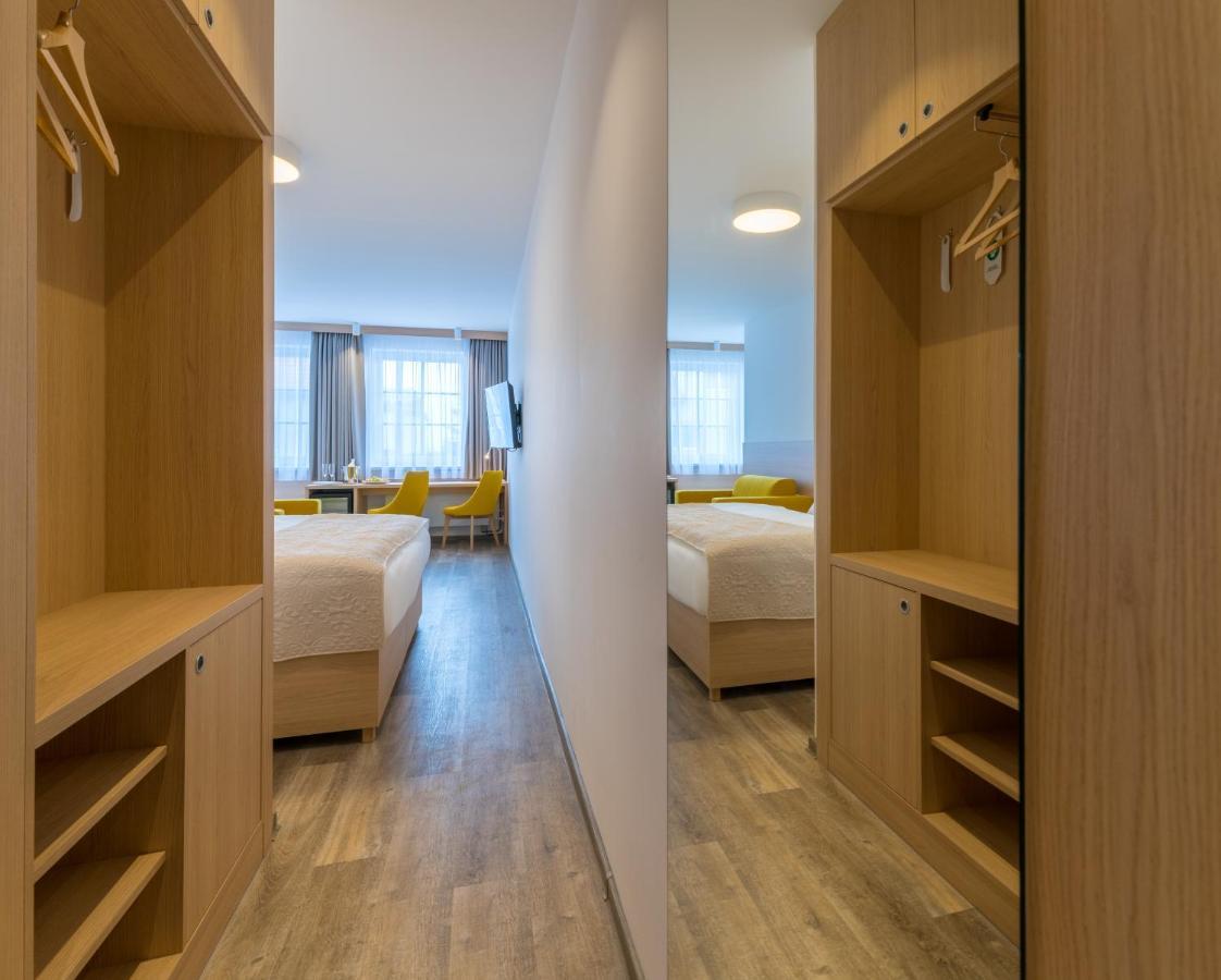 Wellness Hotel Iris 파블로프 외부 사진